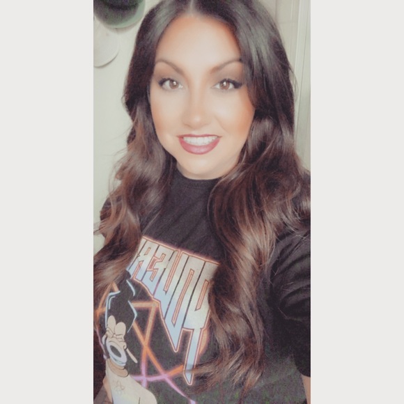 Meet your Posher, Marissa - Picture 1 of 1